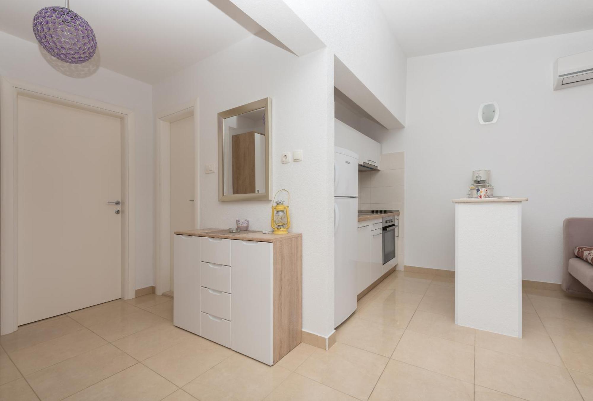 Apartments Nina M Baska Voda Exterior photo