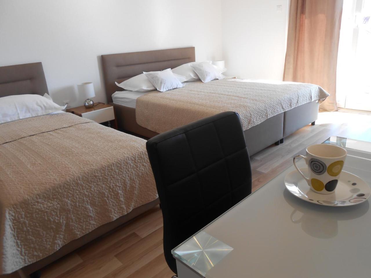 Apartments Nina M Baska Voda Exterior photo