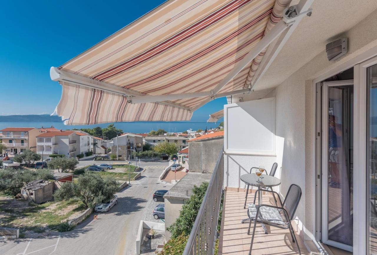 Apartments Nina M Baska Voda Exterior photo